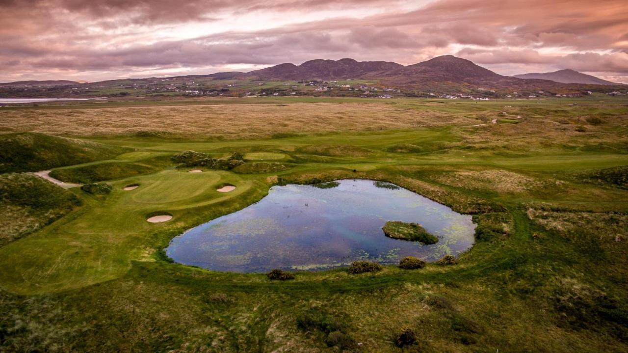 Joyce'S Carndonagh Inishowen Exterior photo