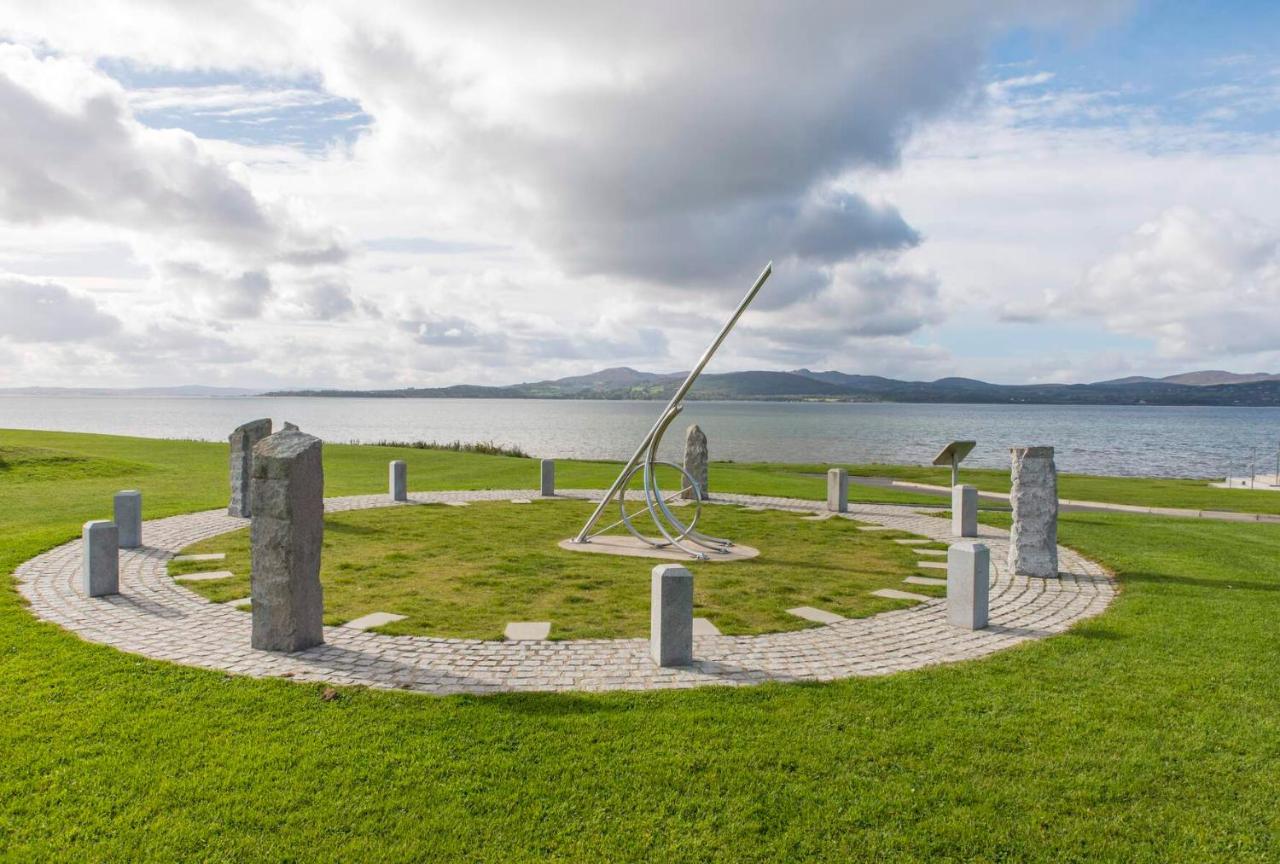 Joyce'S Carndonagh Inishowen Exterior photo